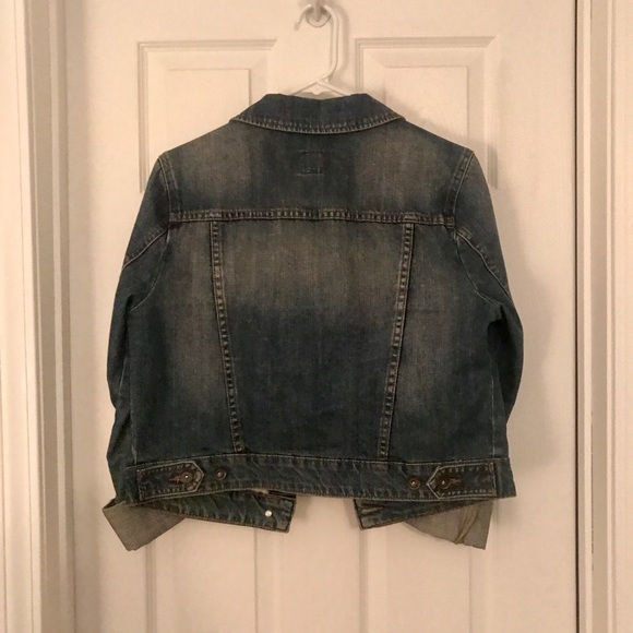 Medium Wash Jean jacket - Picture 3 of 3